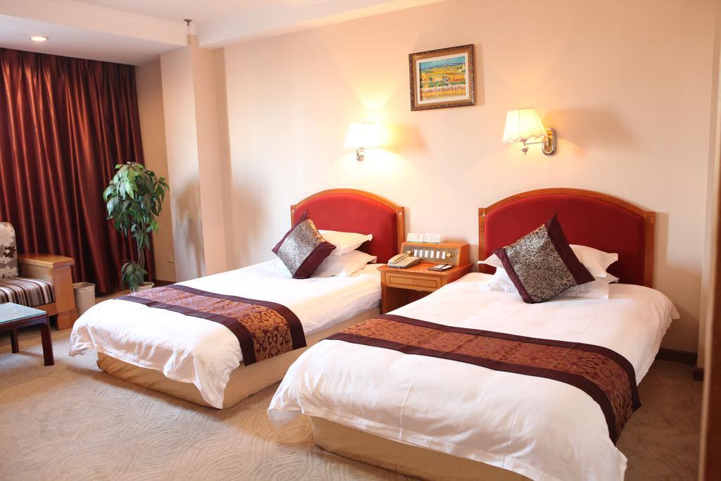 Tianhong Hotel Heze Rum bild
